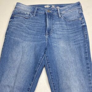 Old Navy High-Rise Blue Jeans